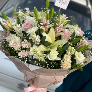 Oversized Mother’s Day Mixed Flower Bouquet | Gift Shop Islamabad | Gift Shop Islamabad