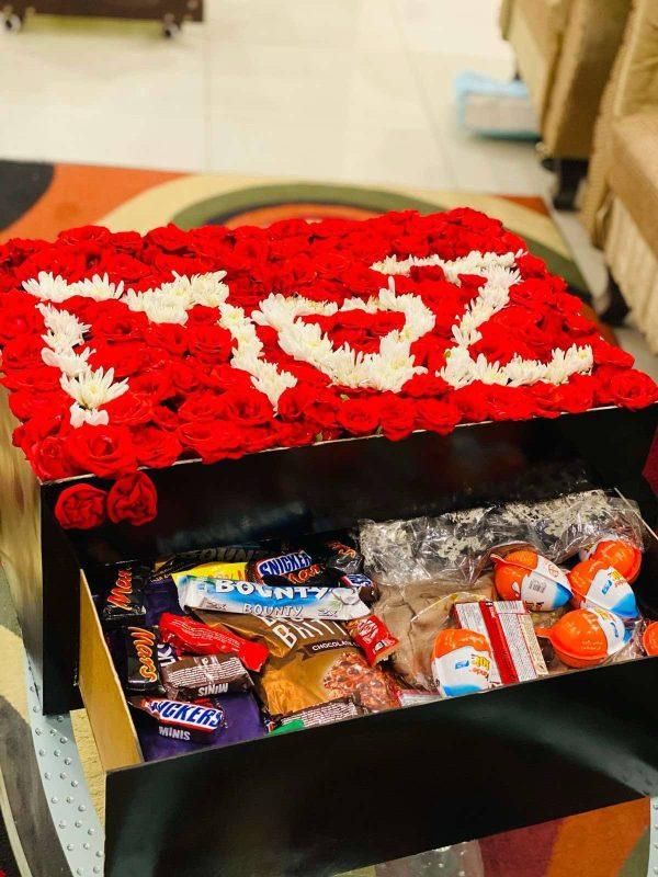 The LuvBox PK – Grand Wedding Rose Box with Chocolates | Luxury Gift Shop Islamabad - Image 3