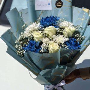 Blue and white luxury flower bouquet for him – premium gift by Gift Shop Islamabad, florist in Islamabad.
